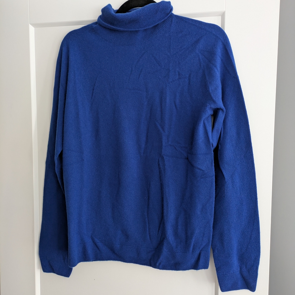 Uniqlo Blue 100% Cashmere Turtleneck Sweater